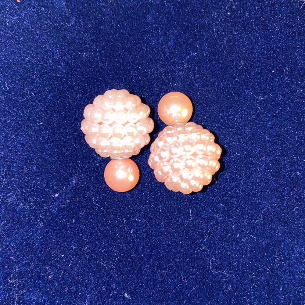 Double sided earrings 💕💕